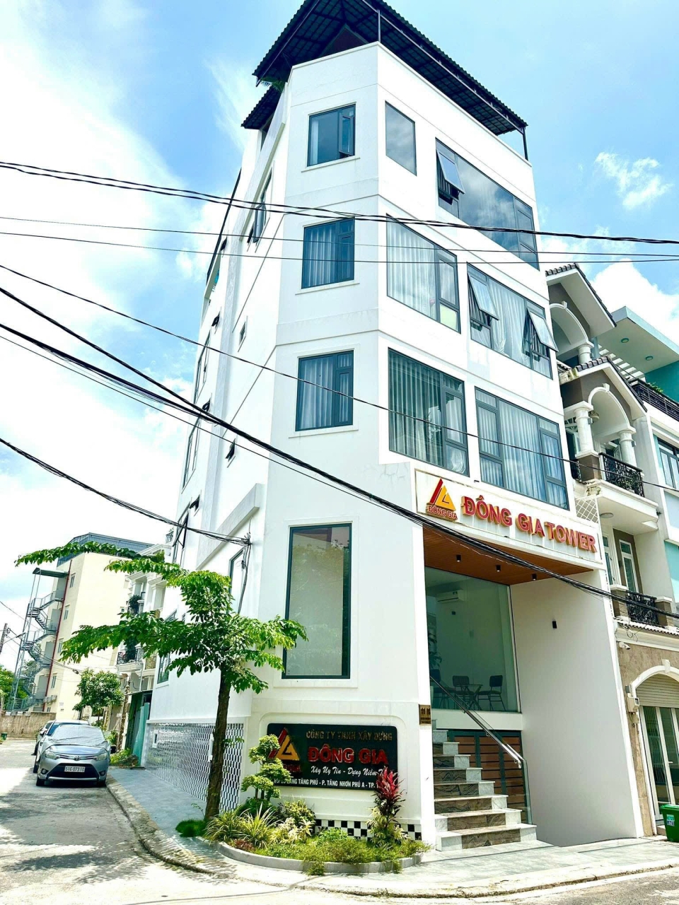 TÒA VĂN PHÒNG ĐÔNG GIA TOWER